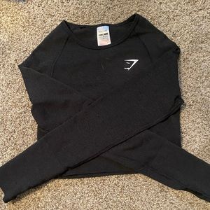 Cropped long sleeve gymshark shirt